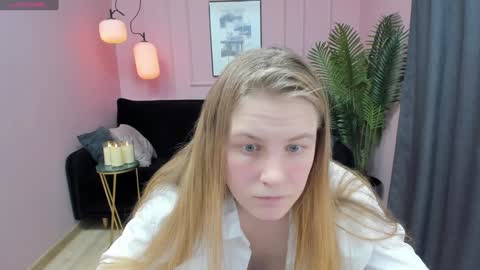 Snapshot of jade_soft chatting on 02-05-25, 10:01 Jade online show from 02-05-25, 10:01