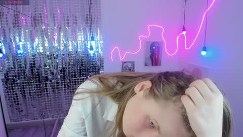 Snapshot of jade_soft chatting on 02-09-25, 02:49 Jade online show from 02-09-25, 02:49