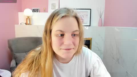 Snapshot of jade_soft chatting on 03-01-25, 08:53 Jade online show from 03-01-25, 08:53