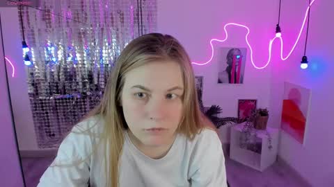 Snapshot of jade_soft chatting on 03-09-25, 01:37 Jade online show from 03-09-25, 01:37