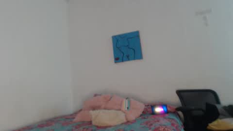 Jade Watson online show from 10-12-25, 10:20