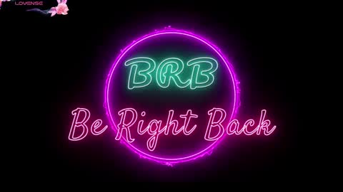 jade white  online show from 02-08-25, 12:17