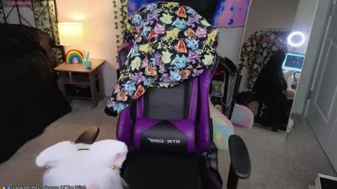 Snapshot of jadebunnie chatting on 03-11-25, 03:37 Bunnie Jade online show from 03-11-25, 03:37