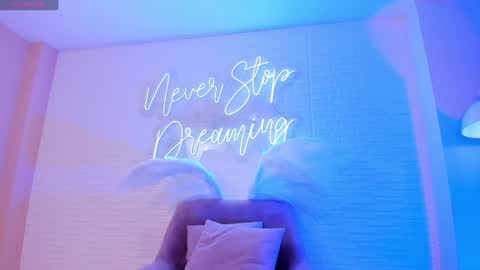 JADE EVANS online show from 01-22-25, 12:16