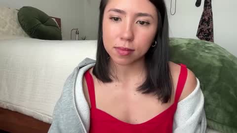 Snapshot of jadelove_ chatting on 02-18-25, 08:47 Jade Love online show from 02-18-25, 08:47