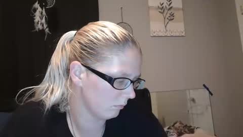 JadeLuv online show from 12-09-24, 01:40