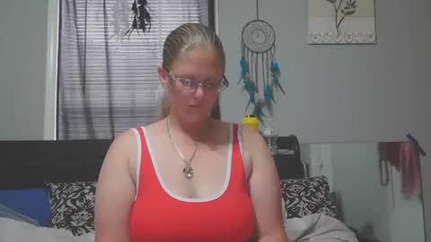 JadeLuv online show from 09-21-25, 04:41