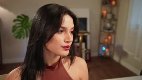 Jade online show from 01-31-25, 11:45