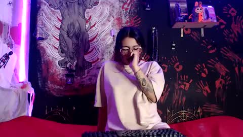 Alex and Venus online show from 09-12-25, 06:13