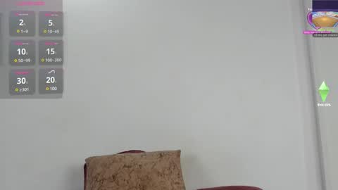 Snapshot of jadesmiith1 chatting on 02-12-25, 01:06 Jade Smith online show from 02-12-25, 01:06