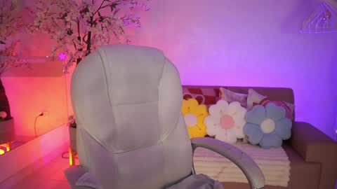 Jade Summer online show from 04-02-26, 11:41