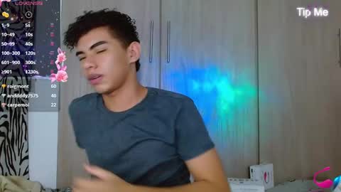 Snapshot of jaedasky_ chatting on 12-11-24, 12:44 javi15 online show from 12-11-24, 12:44