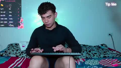 Snapshot of jaedasky_ chatting on 01-16-25, 04:17 javi15 online show from 01-16-25, 04:17