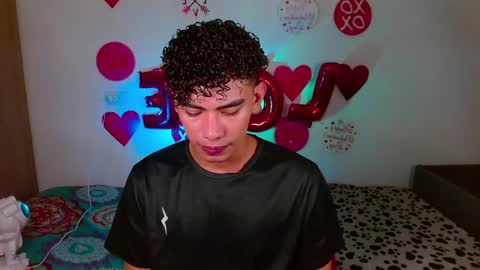 Snapshot of jaedasky_ chatting on 03-10-25, 01:45 javi15 online show from 03-10-25, 01:45