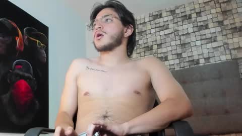 Snapshot of jake33__ chatting on 11-20-25, 02:56 jake online show from 11-20-25, 02:56