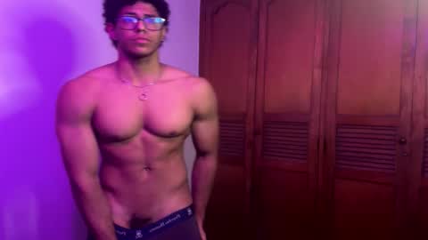 Snapshot of jake_hill1 chatting on 11-05-25, 05:40 jake_hill1 online show from 11-05-25, 05:40