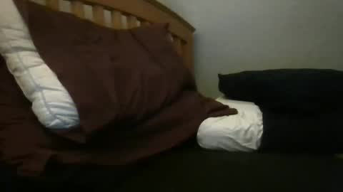 Snapshot of jakecambridge chatting on 12-15-25, 01:59 Jake Cambridge online show from 12-15-25, 01:59