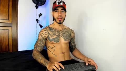 Santiago online show from 01-25-25, 02:37