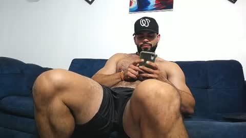 Snapshot of jakeskye chatting on 06-21-26, 02:25 JakeSkye online show from 06-21-26, 02:25