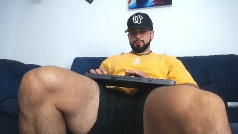 Snapshot of jakeskye chatting on 07-25-26, 03:31 JakeSkye online show from 07-25-26, 03:31