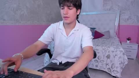 Jake online show from 11-25-25, 02:06