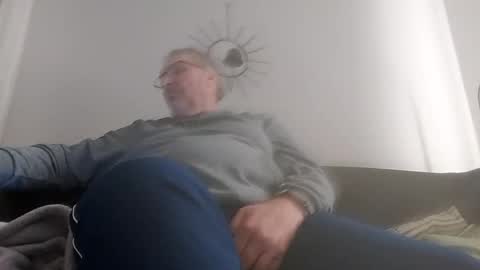 jakob120966 online show from 12-15-25, 10:30