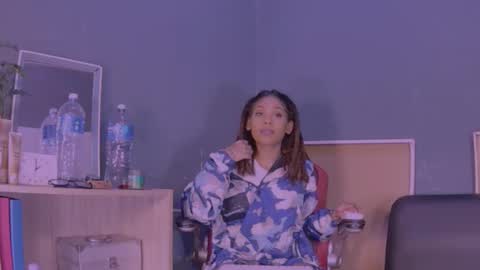 Snapshot of jamaicanbabex chatting on 01-22-25, 01:21 jamaicanbabex online show from 01-22-25, 01:21