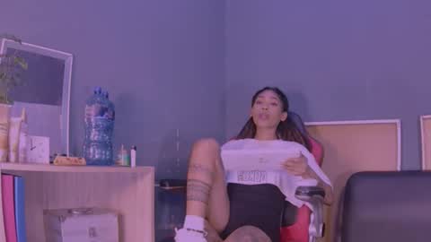 Snapshot of jamaicanbabex chatting on 01-25-25, 01:41 jamaicanbabex online show from 01-25-25, 01:41