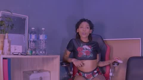 Snapshot of jamaicanbabex chatting on 02-05-25, 10:08 jamaicanbabex online show from 02-05-25, 10:08