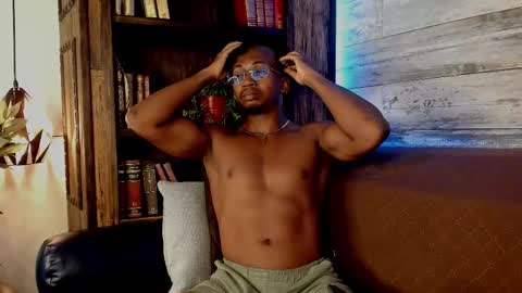   online show from 02-15-26, 08:24