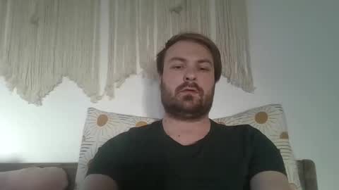 Snapshot of james_heron chatting on 11-24-25, 08:36 James Heron online show from 11-24-25, 08:36