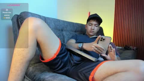 Snapshot of james_lincoln chatting on 02-17-25, 08:04 james_lincoln online show from 02-17-25, 08:04