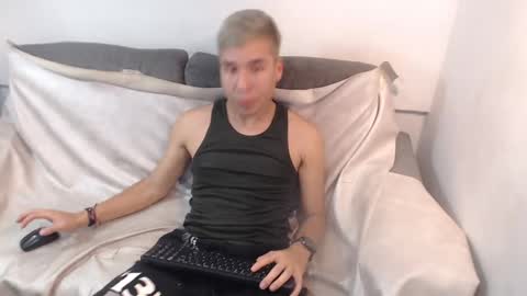 Snapshot of james_millnert chatting on 03-10-25, 08:34 james millnert online show from 03-10-25, 08:34