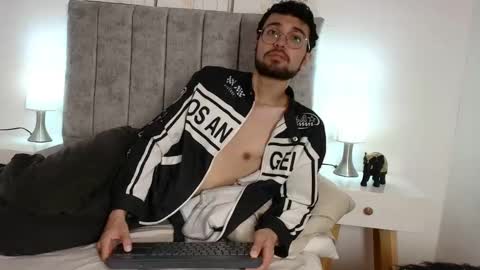 Snapshot of james_potter_ chatting on 02-04-26, 07:09 James Potter online show from 02-04-26, 07:09