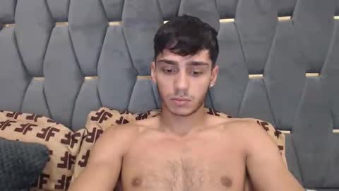 Snapshot of james_qss8 chatting on 09-14-25, 03:00 James online show from 09-14-25, 03:00