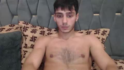 Snapshot of james_qss8 chatting on 11-14-25, 01:32 James online show from 11-14-25, 01:32