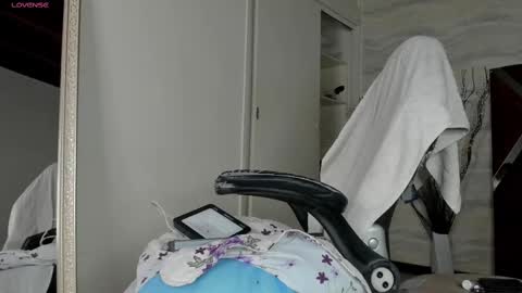 jamesdekker online show from 09-25-25, 08:29