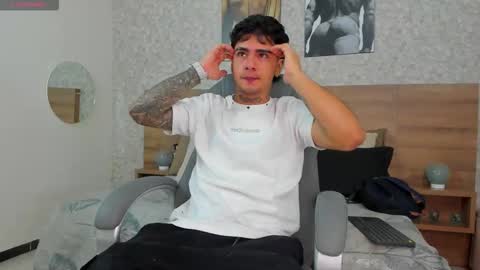 jamesdekker online show from 10-12-25, 01:32