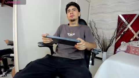 jamesdekker online show from 10-30-25, 08:31