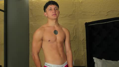 jamesgolden_ online show from 12-18-25, 10:54