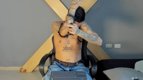 Jamesinked  online show from 12-06-24, 03:22