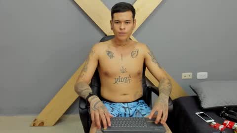 Jamesinked  online show from 12-13-24, 03:32