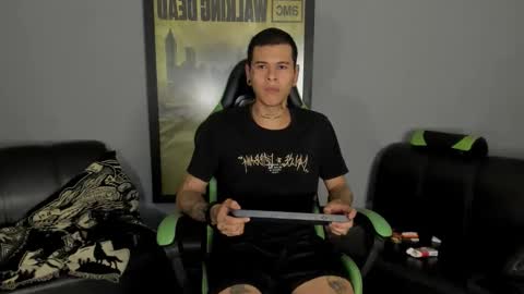 Jamesinked  online show from 01-26-25, 02:14