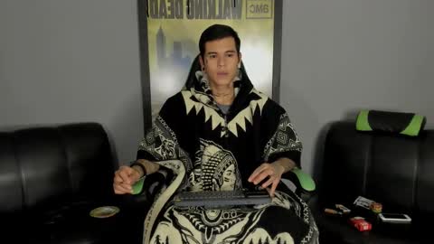 Jamesinked  online show from 02-27-25, 03:04