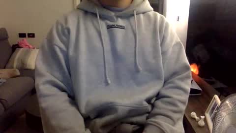 jamesmo820913 online show from 01-11-26, 01:49