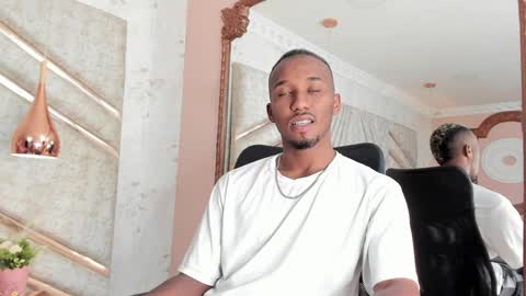 Snapshot of jamesparck chatting on 12-27-24, 03:37 James online show from 12-27-24, 03:37