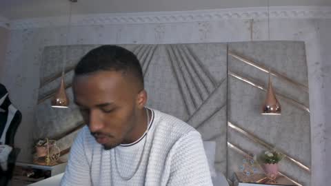 Snapshot of jamesparck chatting on 01-16-25, 12:09 James online show from 01-16-25, 12:09