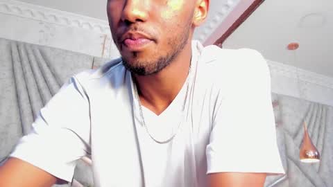 Snapshot of jamesparck chatting on 02-27-25, 06:20 James online show from 02-27-25, 06:20