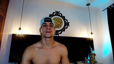 Snapshot of jamess__brown chatting on 11-14-25, 10:07 James Brown online show from 11-14-25, 10:07