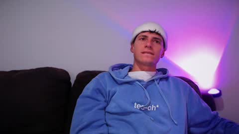 jamesss____ online show from 02-26-25, 04:14